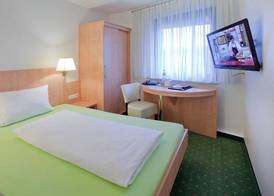 Hotel Gasthof Zum Rössle 5
