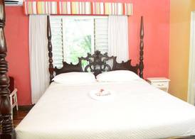 Gold Nugget Hotel 3