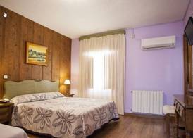 Hostal Chinchon 5