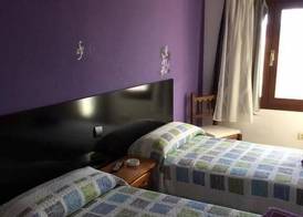 Hostal Catedritos Ibéricos A-5 Km 154 A 5 KM DE OROPESA A 1 KM DE HERRERUELA DE OROPESA 5