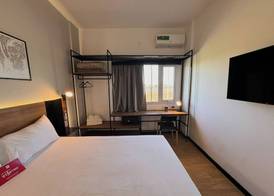 Ibis Puerto General San Martin 3