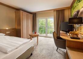 Sunday Hotel & Suites Leipzig 5