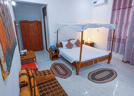 Tuna Nungwi Beach Bungalow 3