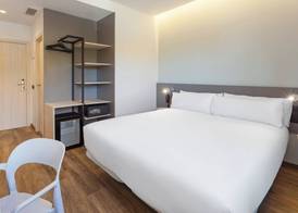 B&B HOTEL Madrid Alcorcón 5
