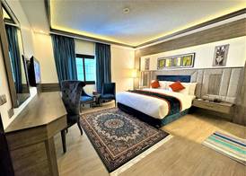 Petra Canyon Hotel 3