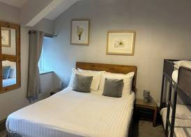 The Valley Hotel, Anglesey 4