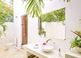 Hôtel Indigo Beach 3