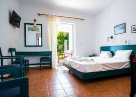 Three Stars Beach Hotel 5