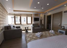 Harbour Suites Old City 5