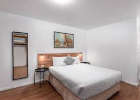 Econo Lodge Lilydale 3