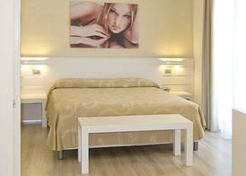 Hotel Vienna 4