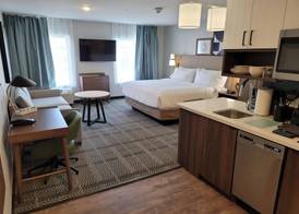 Staybridge Suites LOUISVILLE - EXPO CENTER by IHG 3