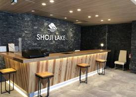 Shoji Lake Hotel 2