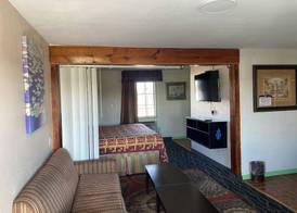 Jacks motel 2