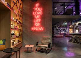 Moxy San Diego Gaslamp Quarter 2