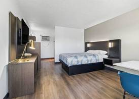Motel 6-Bend, OR 4