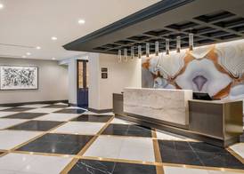 Cambria Hotel Houston Downtown Convention Center 3