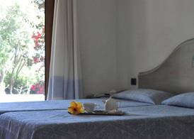 Hotel Su Giganti 4