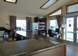 Rodeway Inn & Suites Ontario 3