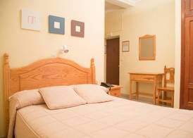 Hostal Sierpes 5