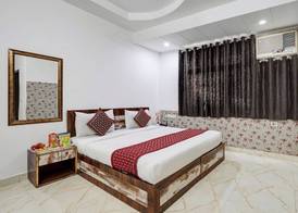 Hotel Amour By RMR Hotels 4