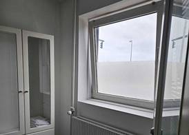 Airport Apartment 2