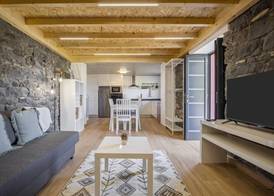Mountain Retreat by Homie 2