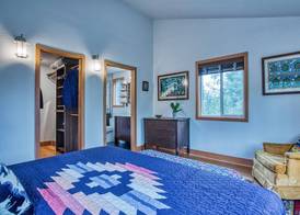 Sehome Garden Inn 4