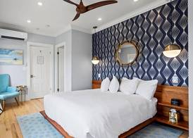 Topside Inn 4
