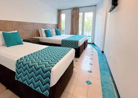 Hotel Blue Cove by On vacation 4