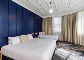 Royal Exhibition Hotel 3