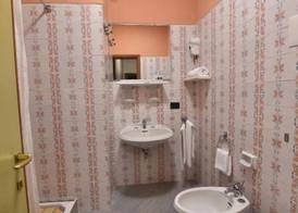 AMBRA HOTEL - The only 3 star central lakeside hotel in Iseo 5