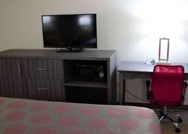Ramada by Wyndham Wentzville 3