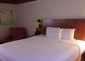 Travelodge by Wyndham Columbus State University 2