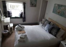 The Punchbowl Inn 4