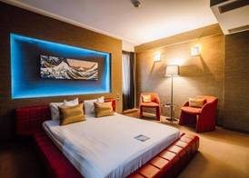 Plaza V Executive Hotel 5
