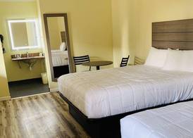 Central Coast Inn 4