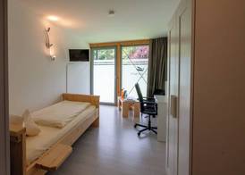 Hotel Vicinity 3