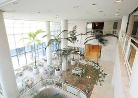 Bloom Hotel 4