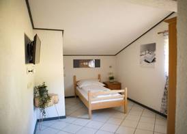Hotel Wildrose 4