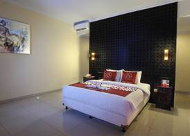 Puri Saron Hotel Baruna Beach Lovina 5