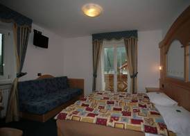 Garni Eden 3