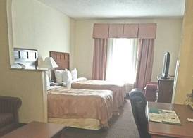 Quality Suites Paducah I-24 5