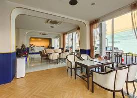 Montree Phuket Hotel 2