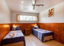 Castaway Resort 3