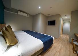 Hotel S-Presso East 5