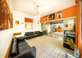 Hotel Golden City Garni 3