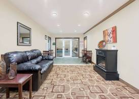 Hawthorn Extended Stay by Wyndham Seville 3
