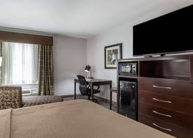 Best Western Oakdale Inn 5