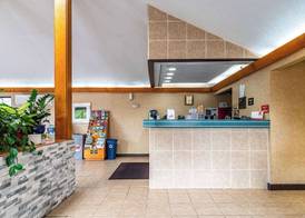 Econo Lodge Cleveland Southeast - Kent 5